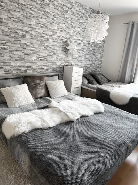 Bed, Bedroom