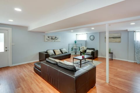 Cozy Albany Vacation Rental about 5 Mi to Downtown! Apartment in Albany