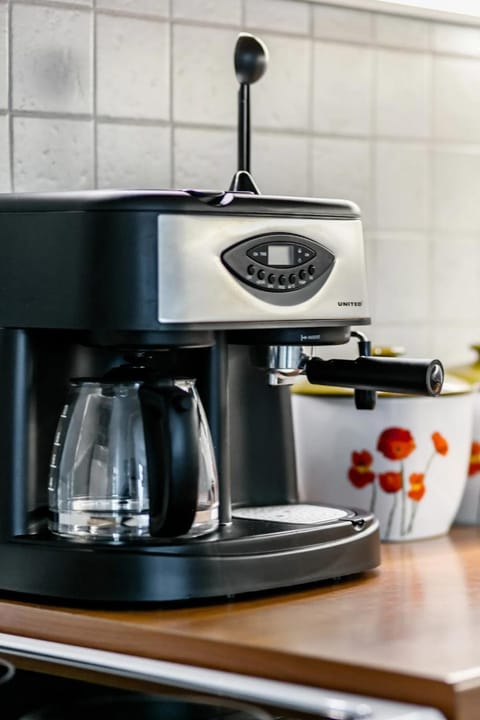 Φωτεινό, Ρομαντικό Διαμέρισμα δίπλα στο Mall Apartment in Chalandri