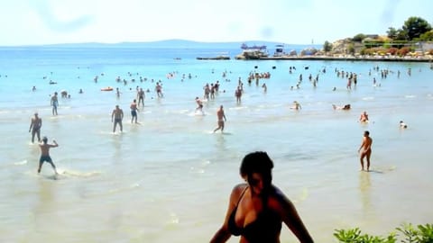 Neighbourhood, Natural landscape, Beach