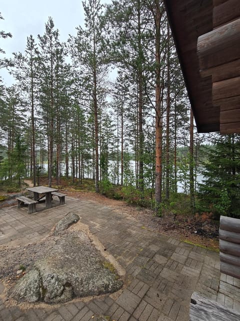 Kalliorinteen Mökit Ruskapirtti Chalet in Finland