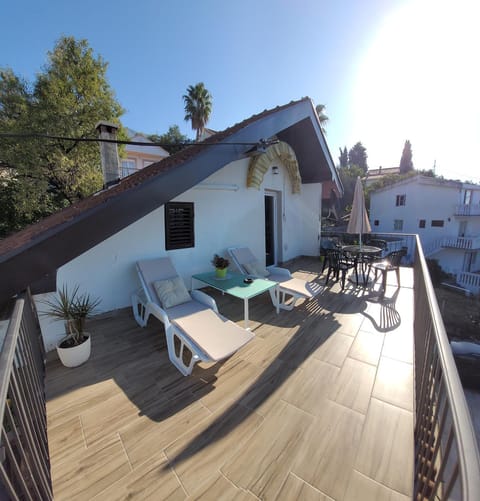 Balcony/Terrace, Balcony/Terrace, Dining area