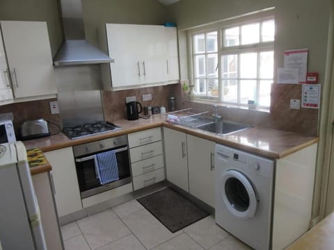 Cathedral Cottage House in Londonderry