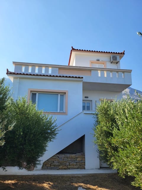 Olive Τree Ηouses Villa in Samos, Greece