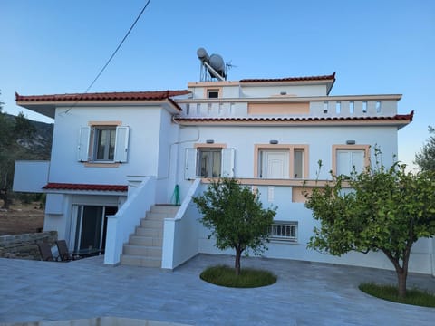 Olive Τree Ηouses Villa in Samos, Greece
