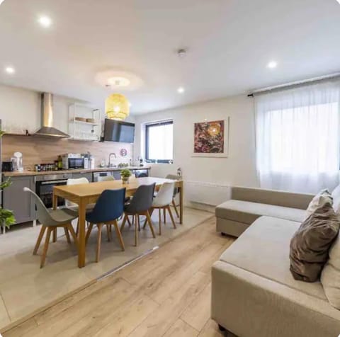 A2 - neuf 2023 - ORLY - PARIS EXPO - 4 chambres Apartment in Île-de-France