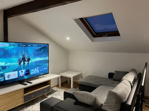 B1 Appart 2022 - 10min PARIS/EXPO - 5 rooms/6 beds Apartment in Île-de-France