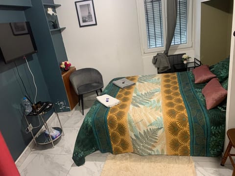 Charmant Studio dans maison Apartment in Île-de-France