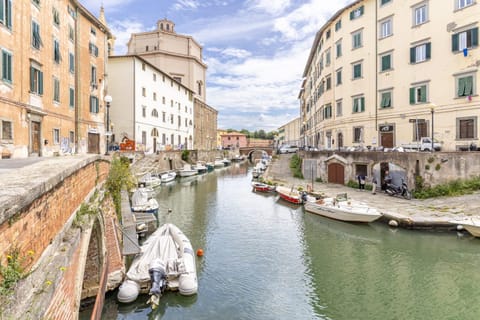 Steel house Apartment in Livorno
