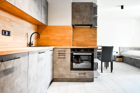 Kitchen or kitchenette, Living room, oven