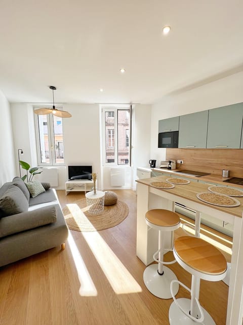 TV and multimedia, Living room, kitchen