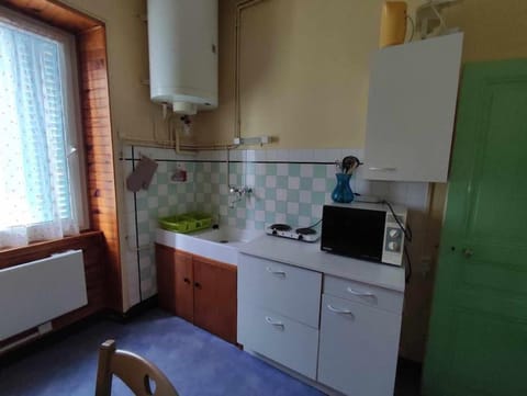 Le Nid Douillet Bohème Linge fourni Apartment in Auvergne-Rhône-Alpes