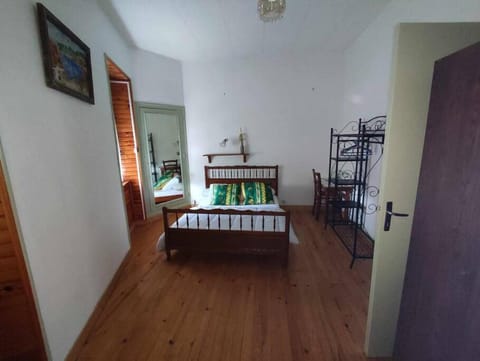 Le Nid Douillet Bohème Linge fourni Apartment in Auvergne-Rhône-Alpes