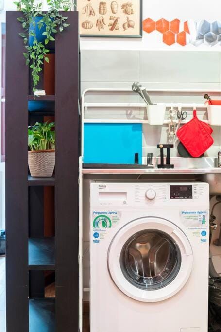 Central and cozy loft with courtyard Apartment in Bologna