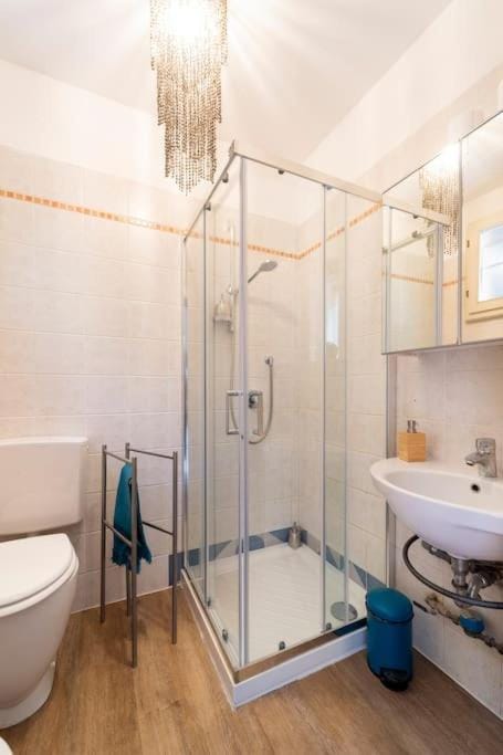 Central and cozy loft with courtyard Apartment in Bologna