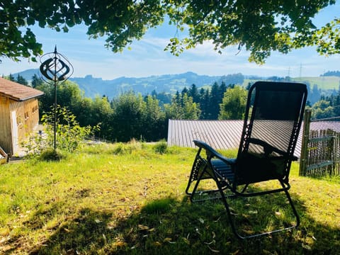 Day, Natural landscape, Garden, Garden view, Mountain view, sunbed