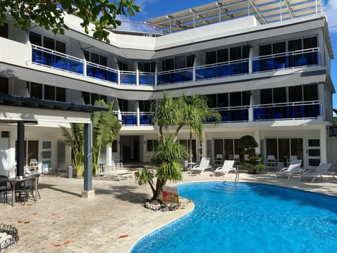 Property building, Pool view, Swimming pool