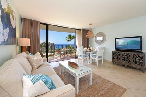 Kaanapali Shores 613 · KS 613 Spacious 2BD Condo wAC Ocean Views House in Kaanapali