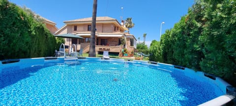 Property building, Pool view