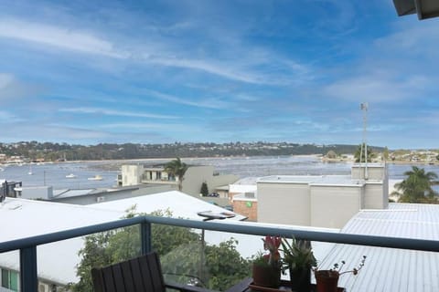 View (from property/room), Balcony/Terrace