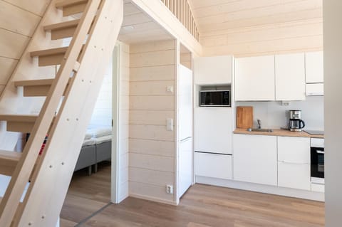 Coffee/tea facilities, Kitchen or kitchenette, dishwasher, minibar, pet friendly