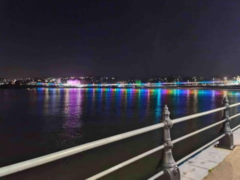 Lovely Two Bedroom Apartment, with private garden! Apartment in Torquay