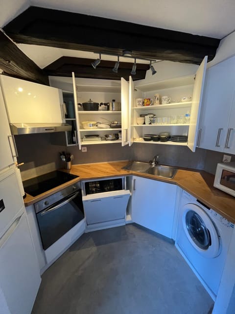 Appartement hyper centre de Neuchâtel tout confort Apartment in Neuchâtel