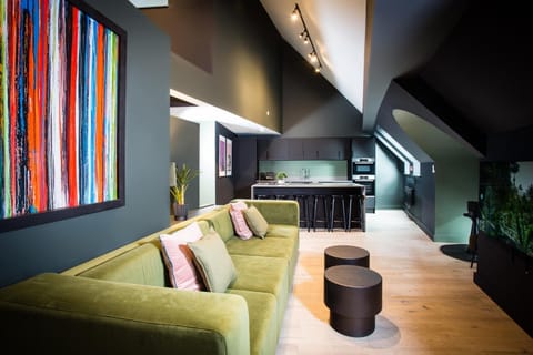 Kitchen or kitchenette, Living room, Dining area, kitchen