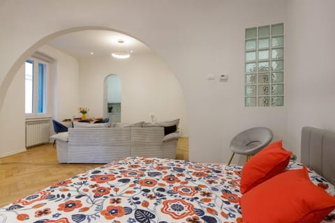 IVI - Boutique Home Apartment in Trieste