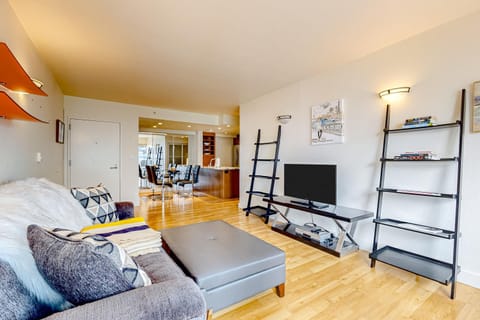 Puget Sound Place Apartment in Pike Place Market