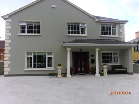 Facade/entrance, Bird's eye view, On site, Street view