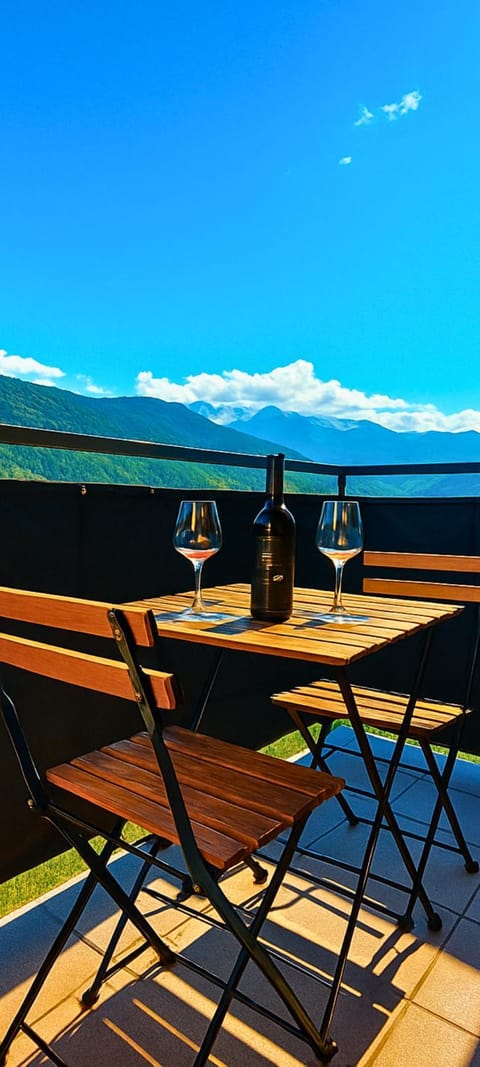 Natural landscape, Balcony/Terrace