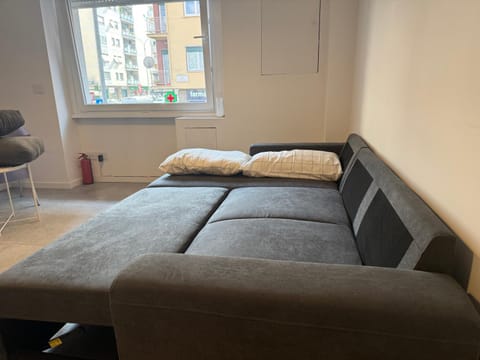 Claudio Vaticano Home Apartment in Rome