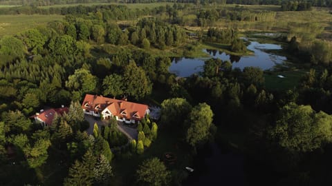 Property building, Day, Bird's eye view, Lake view