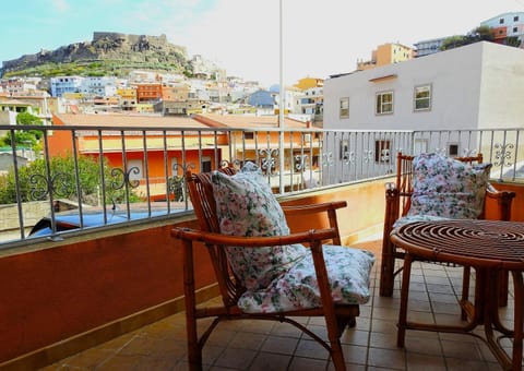 Balcony/Terrace, Balcony/Terrace