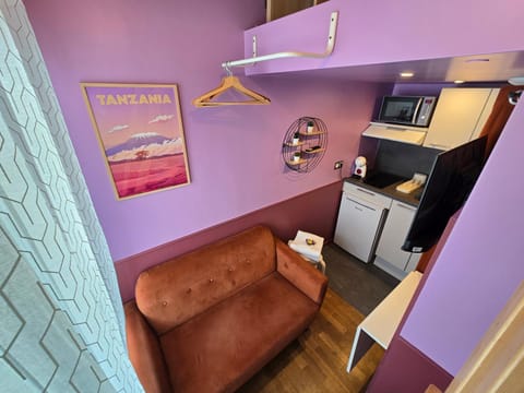 3G- Studio tout équipé avec cuisine proche Paris Apartment in Issy-les-Moulineaux