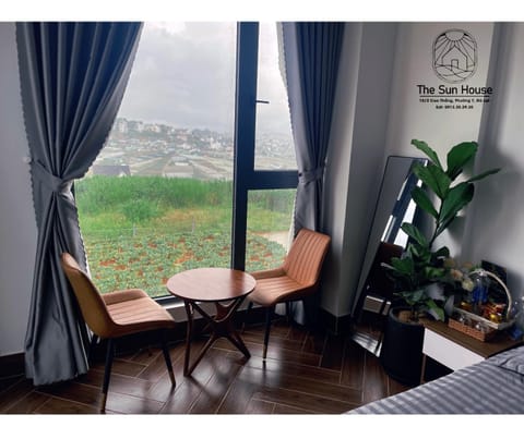 View (from property/room), Seating area, Garden view