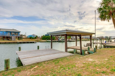 Dauphin Island Vacation Rental Close to Beaches! House in Dauphin Island