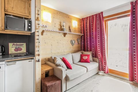 Bed, Bedroom, furniture