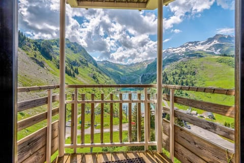 Natural landscape, Mountain view
