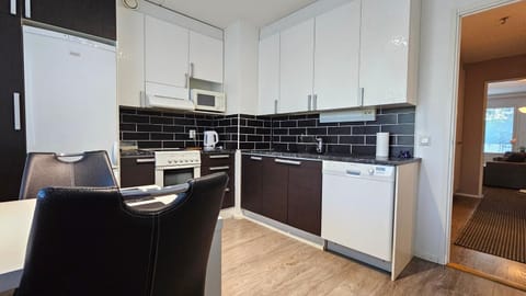 Tilava kaksio, saunalla ja sähköauton latauksella. Apartment in Finland