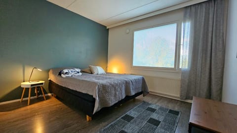 Tilava kaksio, saunalla ja sähköauton latauksella. Apartment in Finland