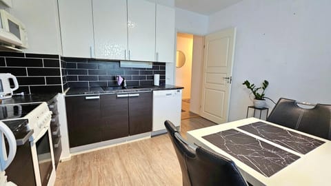 Tilava kaksio, saunalla ja sähköauton latauksella. Apartment in Finland