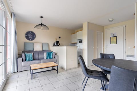 Bed, furniture, kitchen