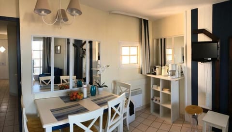 Bathroom, kitchen