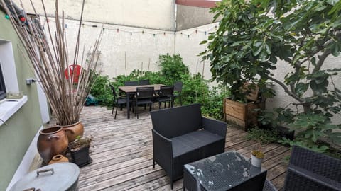 Patio, Garden