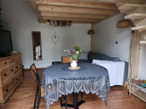 studio cosy climatisé à la campagne Vacation rental in Provence-Alpes-Côte d'Azur