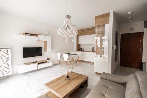 Communal lounge/ TV room, Balcony/Terrace, Kitchen or kitchenette, Living room, Seating area, Dining area, kitchen