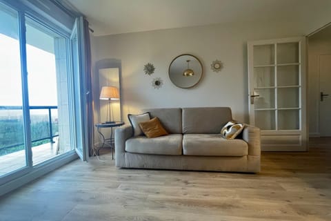 The ammonite sea view with large balcony Apartment in Benerville-sur-Mer