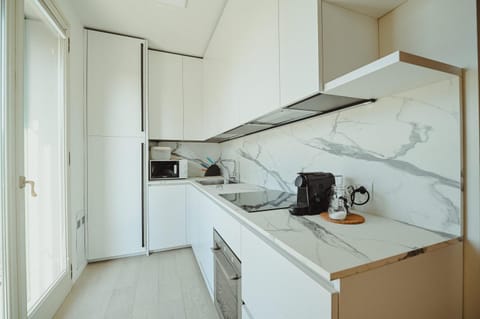 Kitchen or kitchenette, minibar, pet friendly, stove, toaster